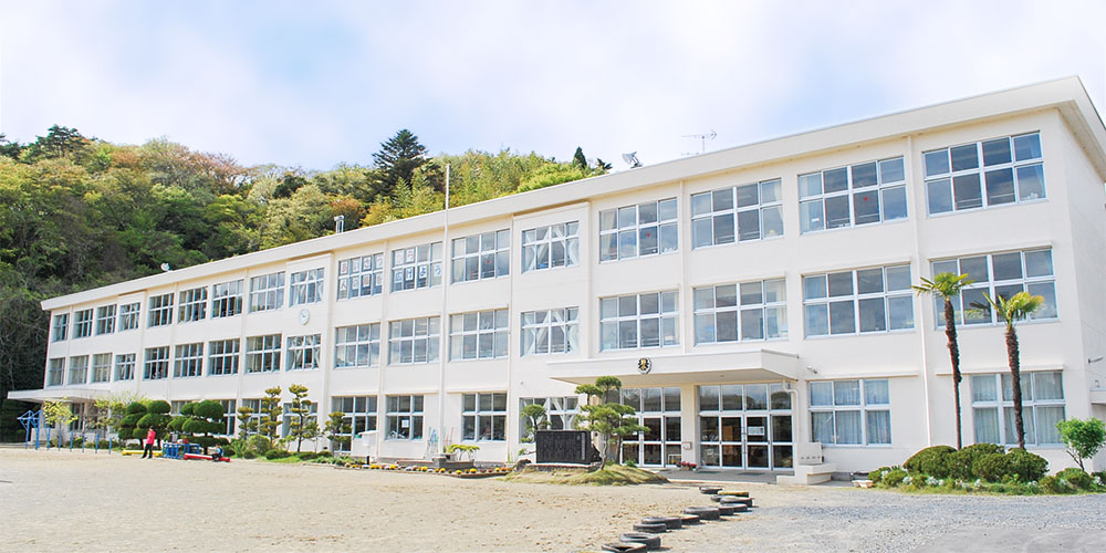 旧野蒜小学校外観